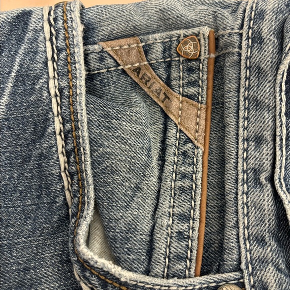 Ariat jeans white stitching relaxed fit amazing condition #baggy #jnco #relaxed - Picture 11 of 11